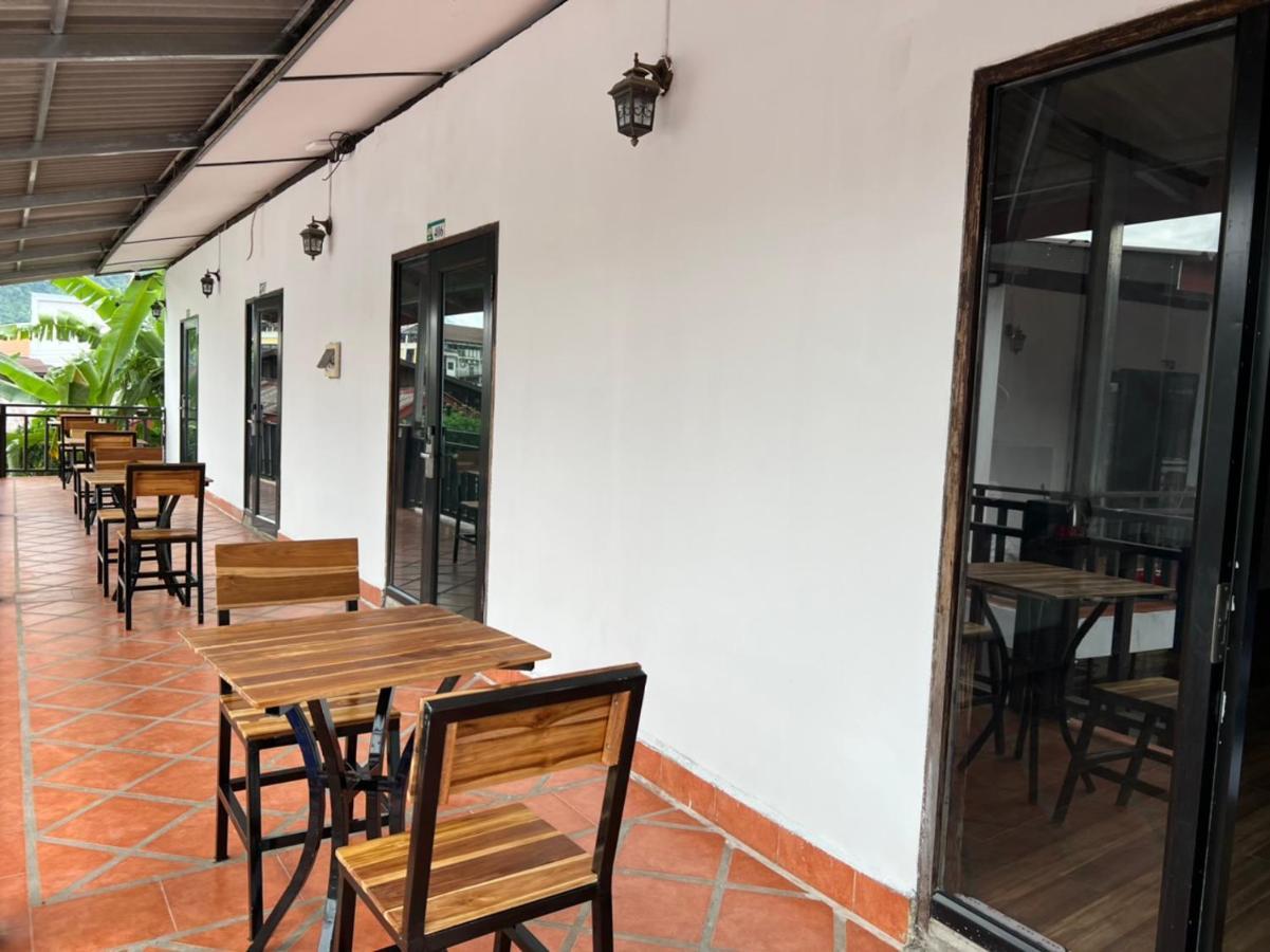 Jasmine Garden Resort Vang Vieng Dış mekan fotoğraf